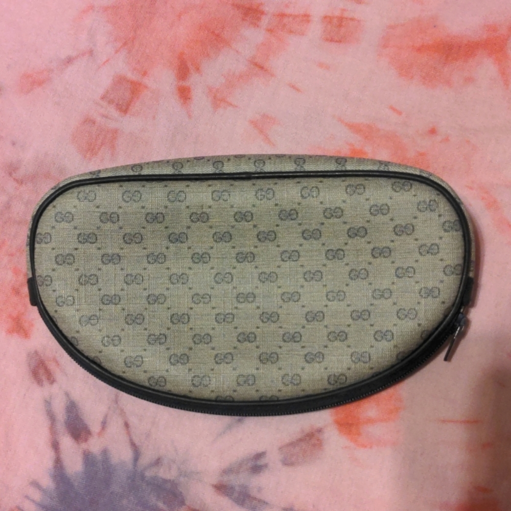 Gucci GG Monogram Blue Canvas Travel  Pouch Clutch /Cosmetic Bag. - Picture 5 of 12
